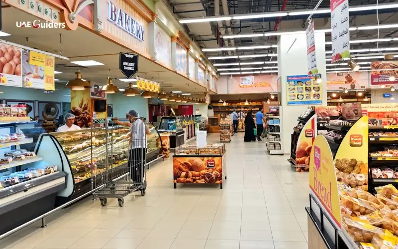 Bakery items and ready-to-eat food at LuLu Hypermarket Arabian Center